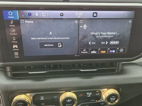 Used 2025 Jeep Wrangler Sport AWD/4WD image 16
