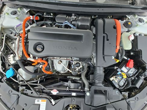 Used 2024 Honda Accord Sport image 29
