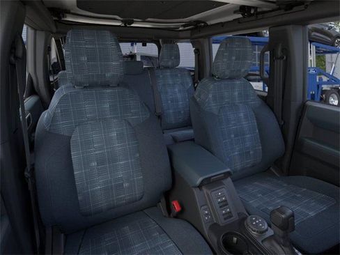 Used 2025 Ford Bronco Heritage Edition image 10