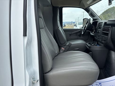 New 2025 Chevrolet Express 3500 w/ Power Convenience Package image 23