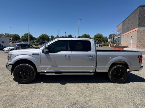 Used 2019 Ford F150 XLT w/ Equipment Group 302A Luxury AWD/4WD image 2