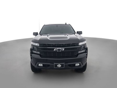 Used 2020 Chevrolet Silverado 1500 RST AWD/4WD image 2