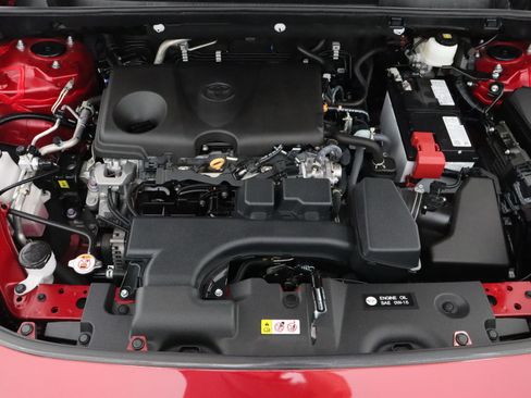 Certified 2025 Toyota RAV4 XLE FWD image 37