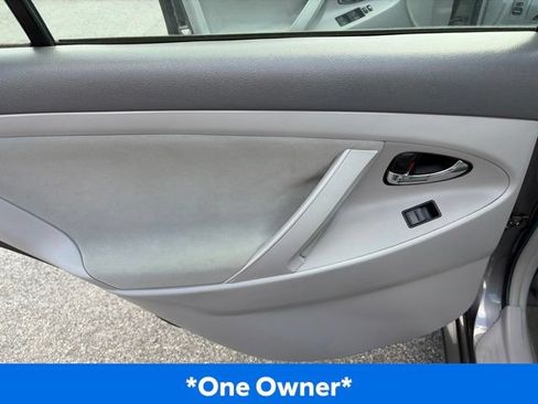 Used 2007 Toyota Camry LE FWD image 9