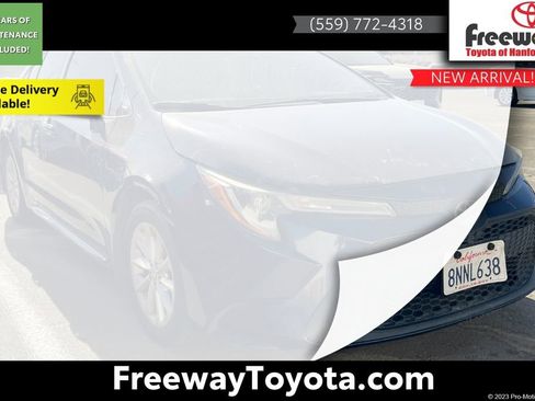 Used 2020 Toyota Corolla LE w/ LE Premium Package FWD image 1