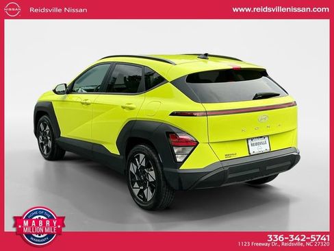 Used 2024 Hyundai Kona SEL FWD image 4