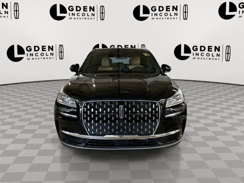 Certified 2023 Lincoln Corsair Reserve w/ Equipment Group 201A image 3