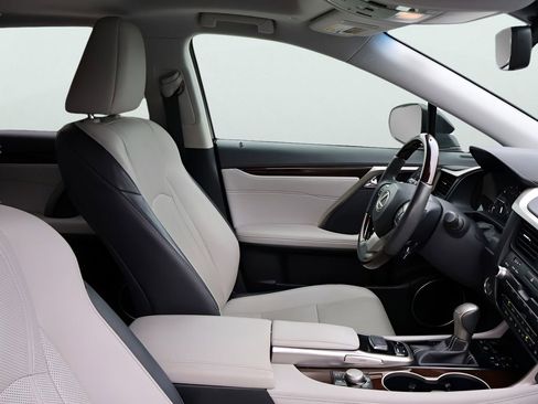 Used 2019 Lexus RX 350 AWD w/ Navigation Package image 8