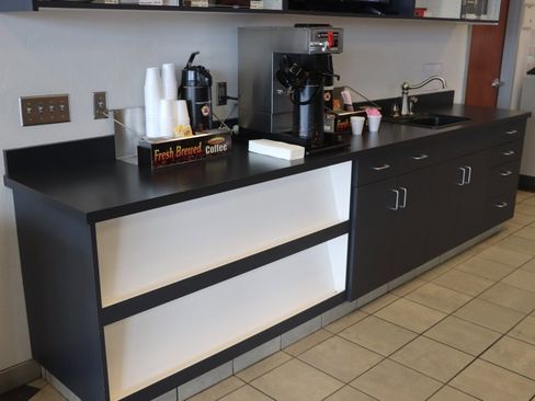 Used 2021 GMC Terrain SLT image 31