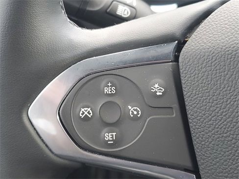 Certified 2023 Chevrolet Traverse LT image 22