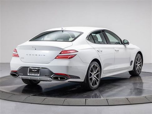 New 2026 Genesis G70 2.5T image 5