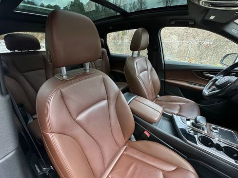 Used 2019 Audi Q7 3.0T Premium w/ Cold Weather Package AWD/4WD image 42