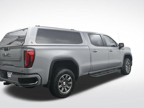 Used 2024 GMC Sierra 1500 AT4 w/ Technology Package AWD/4WD image 6