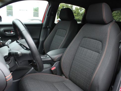 Used 2026 Honda HR-V Sport image 13