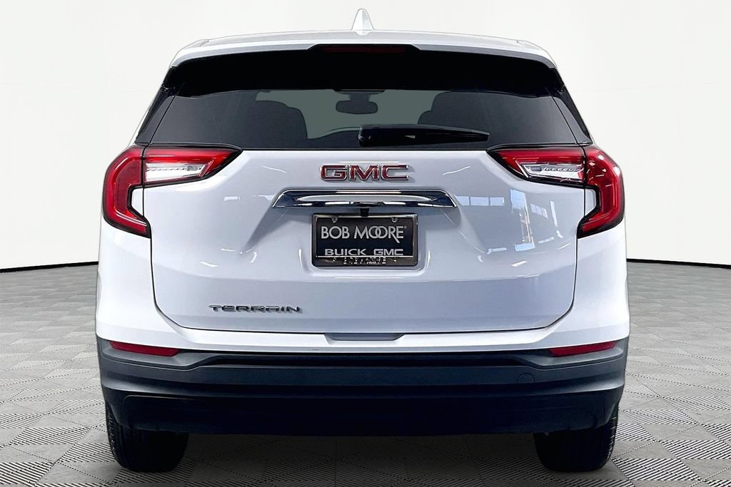 Certified 2023 GMC Terrain SLE FWD image 5