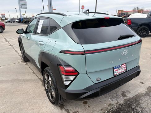 Used 2024 Hyundai Kona SEL image 5