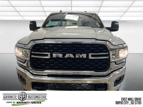Used 2024 RAM 2500 Big Horn AWD/4WD image 9