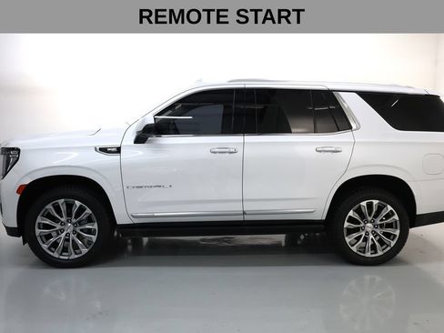 Used 2021 GMC Yukon Denali w/ LPO, Illumination Package AWD/4WD image 29