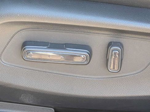Certified 2025 Honda HR-V EX-L image 16