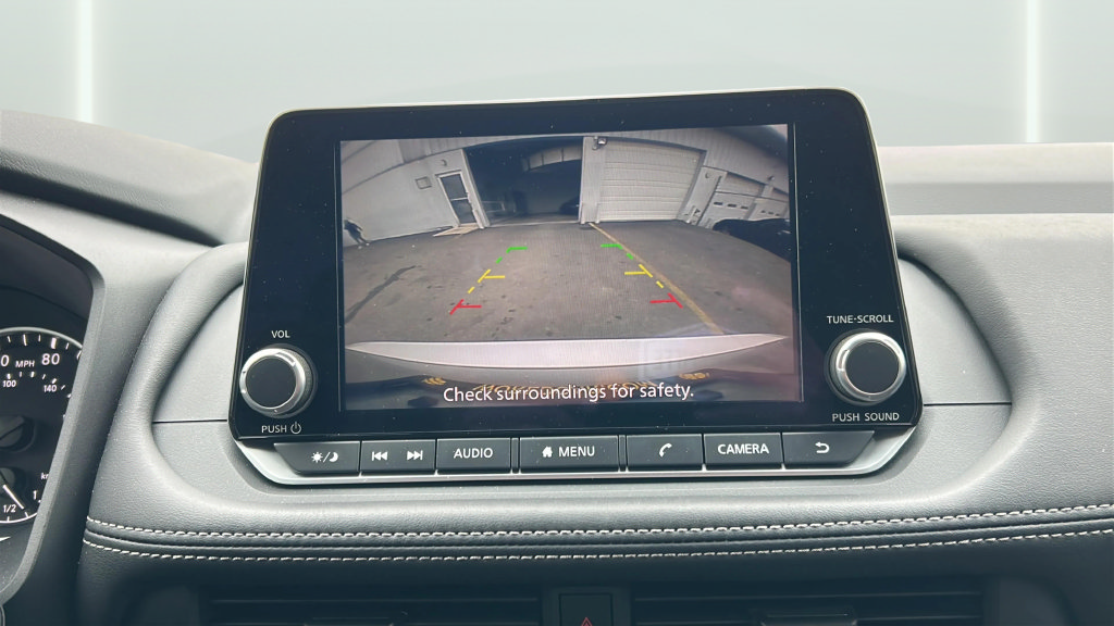 Used 2025 Nissan Rogue S AWD/4WD image 16