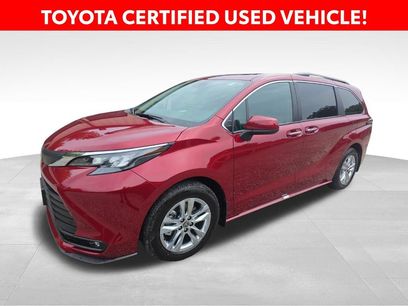 Certified 2026 Toyota Sienna XLE