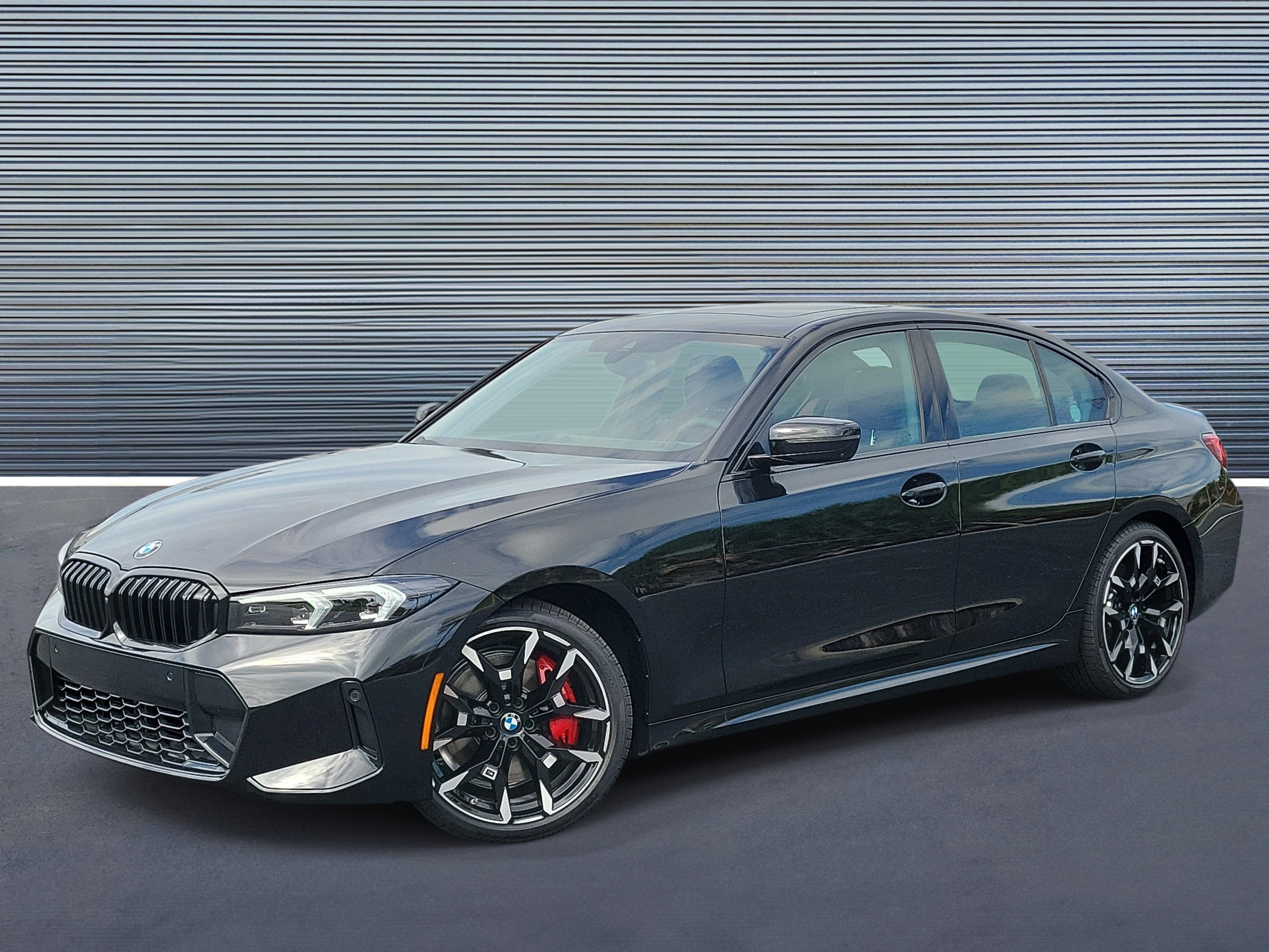 New 2026 BMW 330i Sedan w/ M Sport Package RWD 360° Tour