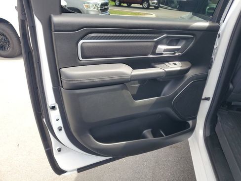New 2025 RAM 1500 Big Horn AWD/4WD image 24