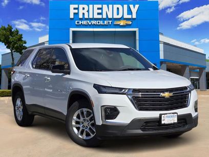 Used 2022 Chevrolet Traverse LS