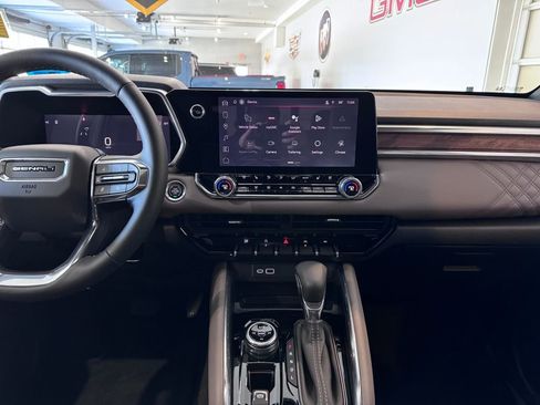 Certified 2026 GMC Canyon Denali image 17