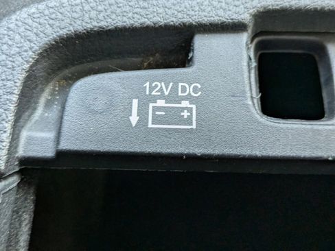 Used 2015 Jeep Grand Cherokee Limited image 35