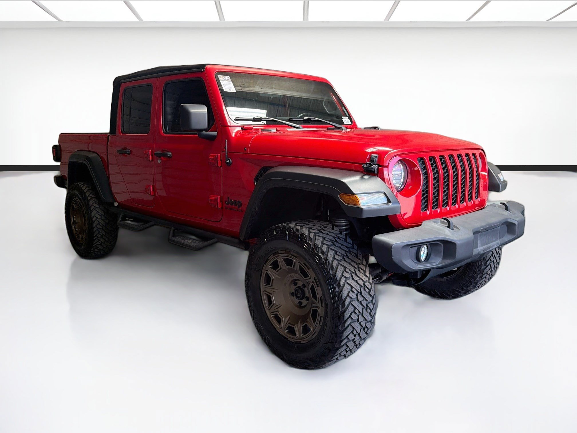 Used 2020 Jeep Gladiator Sport w/ Quick Order Package 24S AWD/4WD image 3
