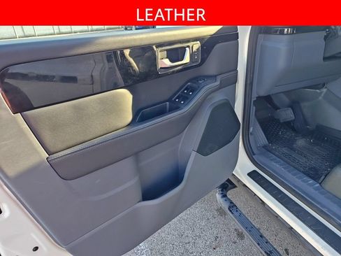 Used 2024 INEOS Grenadier AWD/4WD image 5