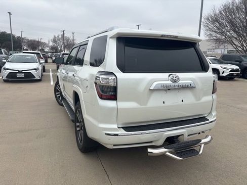 Used 2022 Toyota 4Runner Limited image 5
