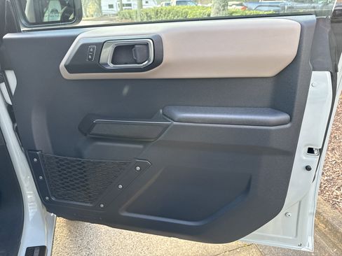 Used 2024 Ford Bronco Wildtrak image 15