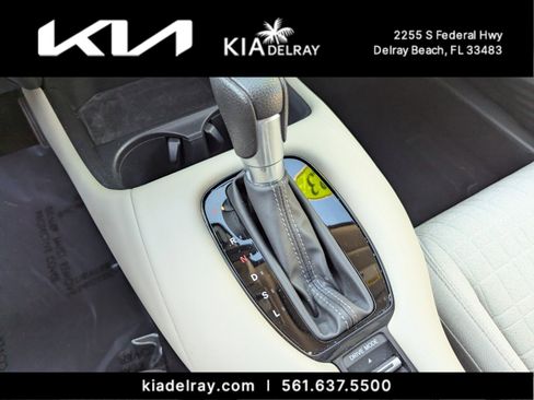 Used 2023 Honda HR-V LX image 24