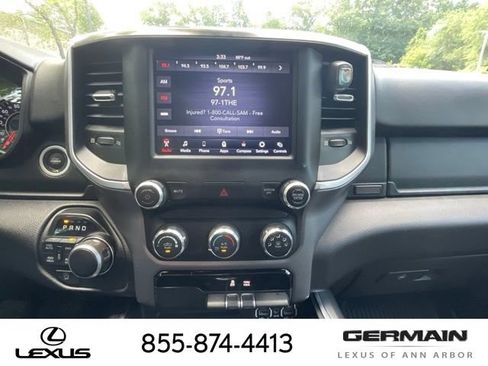 Used 2019 RAM 1500 Big Horn AWD/4WD image 18