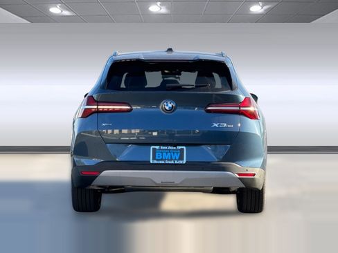 Used 2026 BMW X3 xDrive30 w/ Premium Package image 9