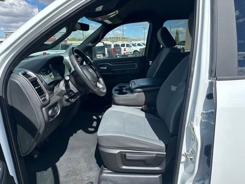 Used 2023 RAM 2500 Big Horn w/ Cold Weather Group AWD/4WD image 21