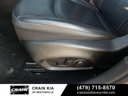 Used 2022 Jeep Renegade Trailhawk w/ Sun/Sound Group AWD/4WD image 11