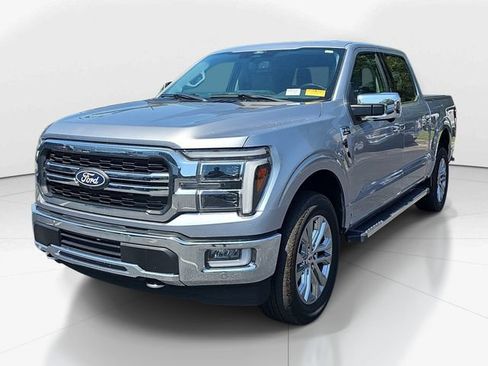 Used 2024 Ford F150 Lariat w/ FX4 Off-Road Package AWD/4WD image 7
