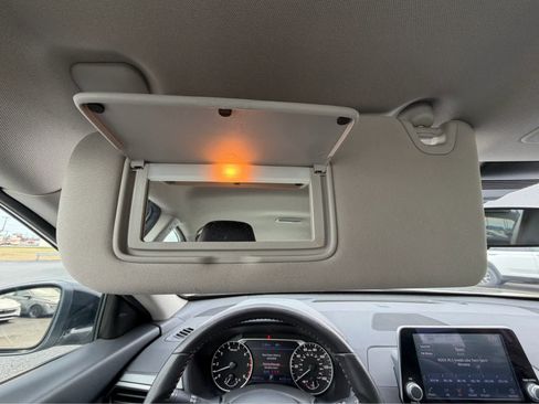 Used 2023 Nissan Altima 2.5 SR image 28