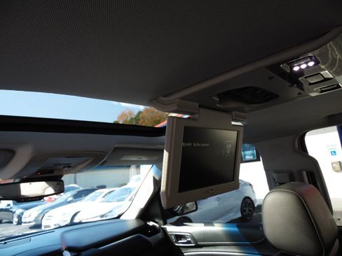 Used 2016 Chevrolet Tahoe LTZ image 10