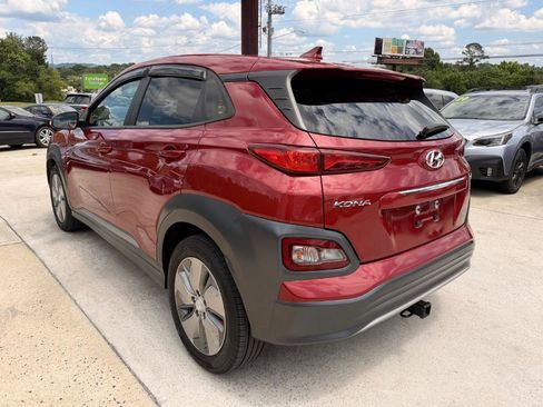 Used 2021 Hyundai Kona Ultimate FWD image 9