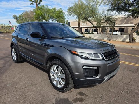 Used 2016 Land Rover Range Rover Evoque SE Premium image 22