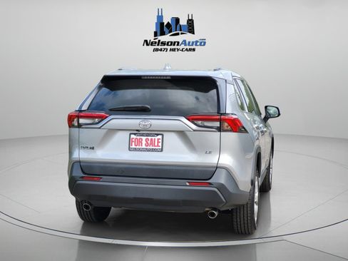 Used 2020 Toyota RAV4 LE w/ Carpet Mat Package FWD image 5