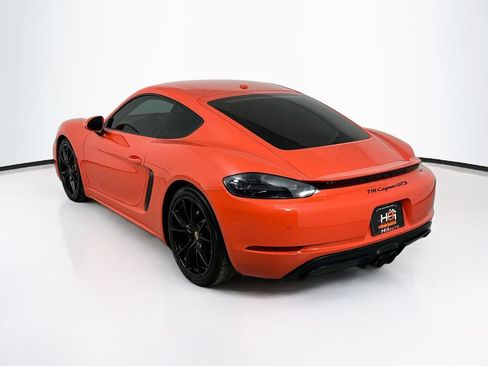 Used 2018 Porsche 718 Cayman S RWD image 8