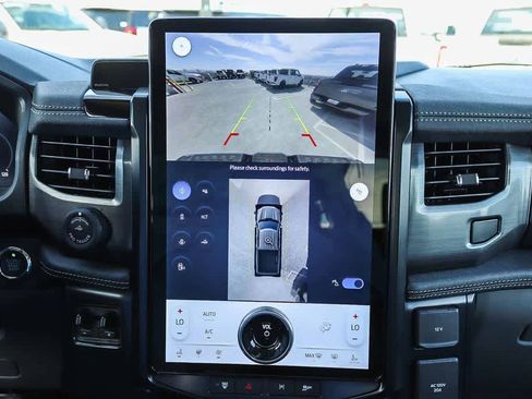 Used 2025 Ford F150 Lightning Flash AWD/4WD image 24