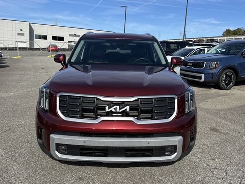 Certified 2024 Kia Telluride SX Prestige image 2
