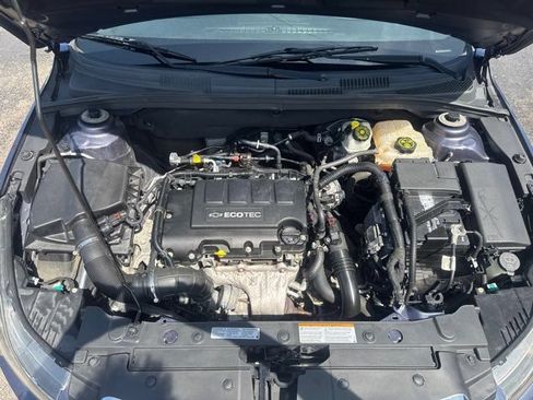 Used 2014 Chevrolet Cruze LT FWD image 20
