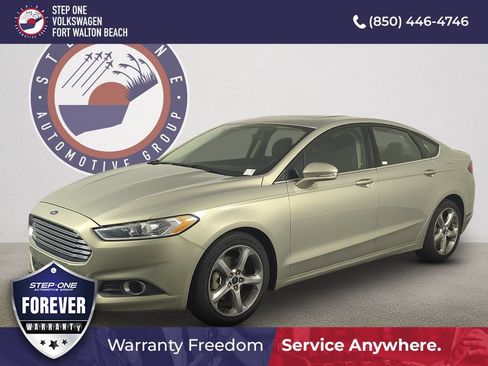 Used 2015 Ford Fusion SE w/ Equipment Group 201A FWD image 1